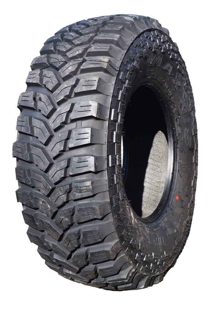 235 75 R15 MAXXIS M8060 TREPADOR TL 104 Q