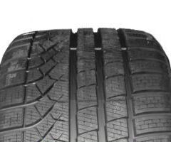 255 40 R20 PIRELLI PZERO WINTER 101 V XL