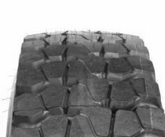 13 R22.5 PIRELLI TG88 156/150 K